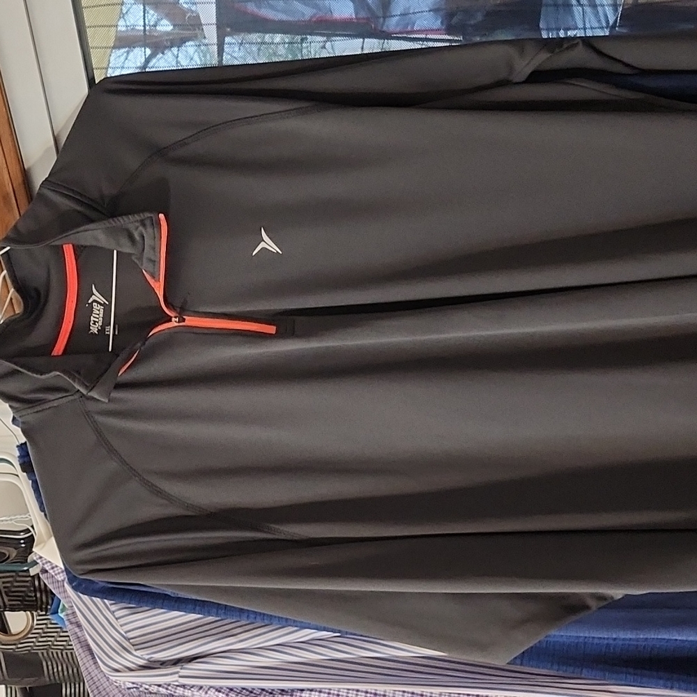 2xl black active pullover